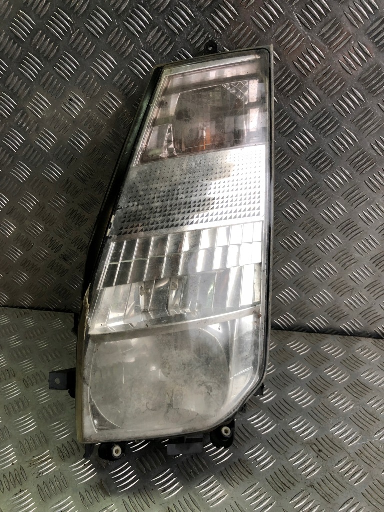 фото №1, Nissan cabstar maxity лампа левая перед europa
