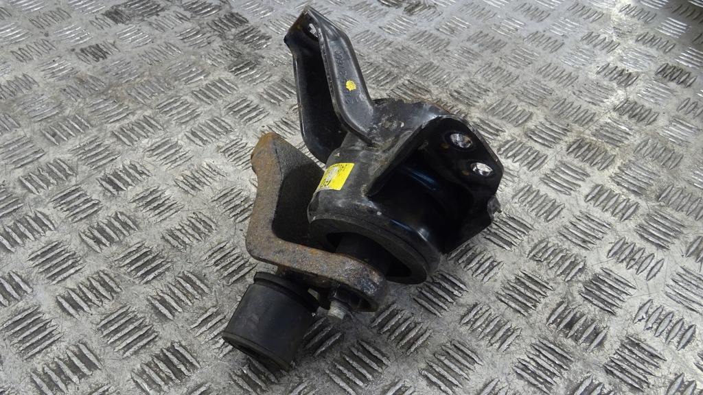 фото №1, Hyundai оригинальный номер 21815-2y600