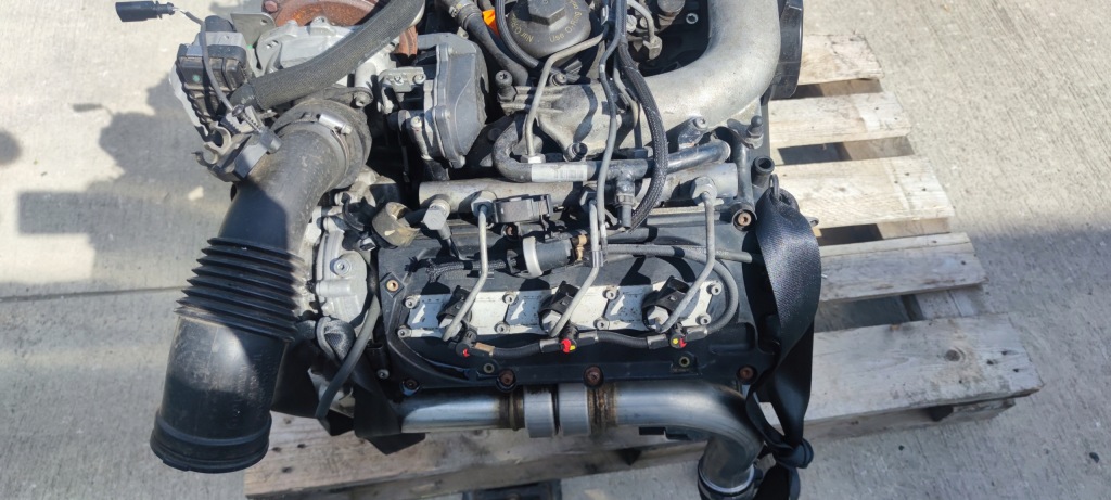 Двигун audi a4 b8 a5 8t q5 8r 3.0 tdi capa комплект Недорого
