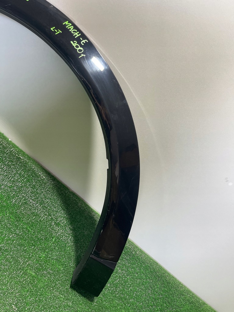 фото №3, Накладка крыла задняя левая ford mach-e