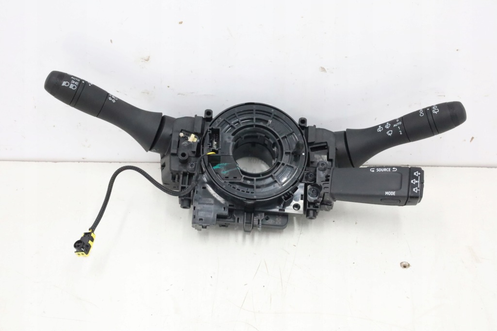 фото №1, Переключатель комбинированный лента переключатели рычаг renault clio v 2023r 255540638r