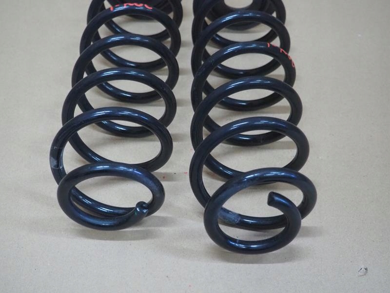 фото №4, Пружины задняя комплект vw t-roc