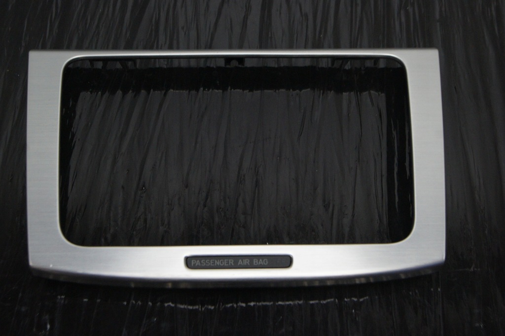 фото №1, Gd passat b6 рамка навигации 3c0858069ag алюминий