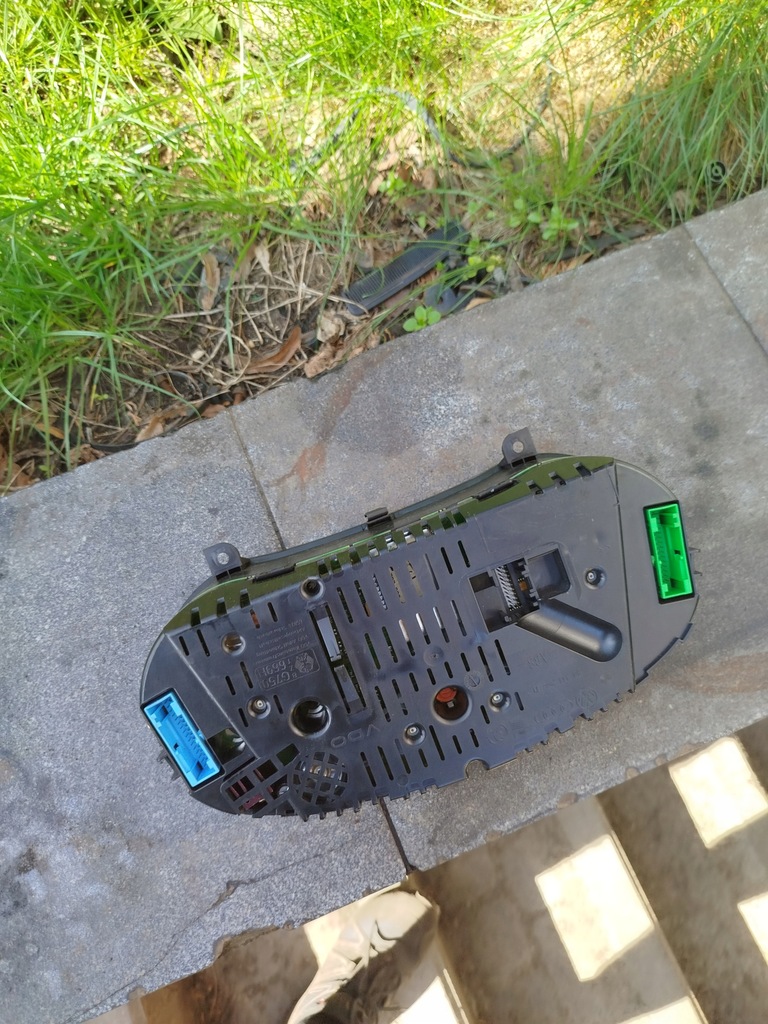 фото №9, Счетчик приборная панель audi a3 8l 8l0919880c + pin