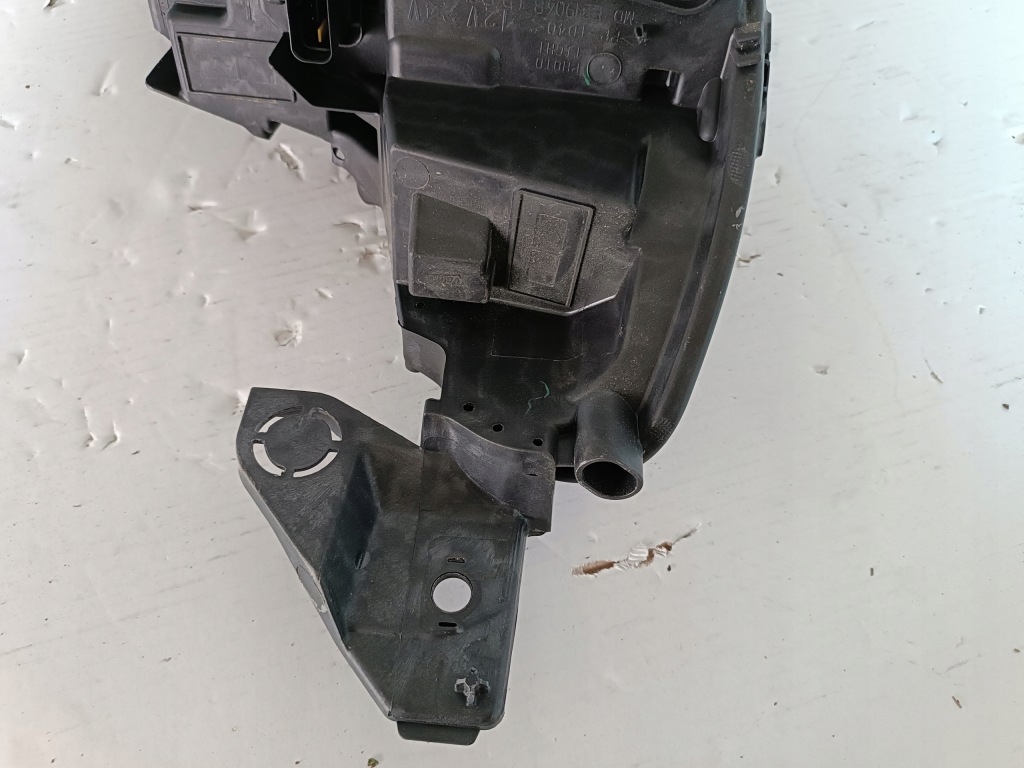 фото №7, Лампа левая левый перед led peugeot 208 2 2008 ii