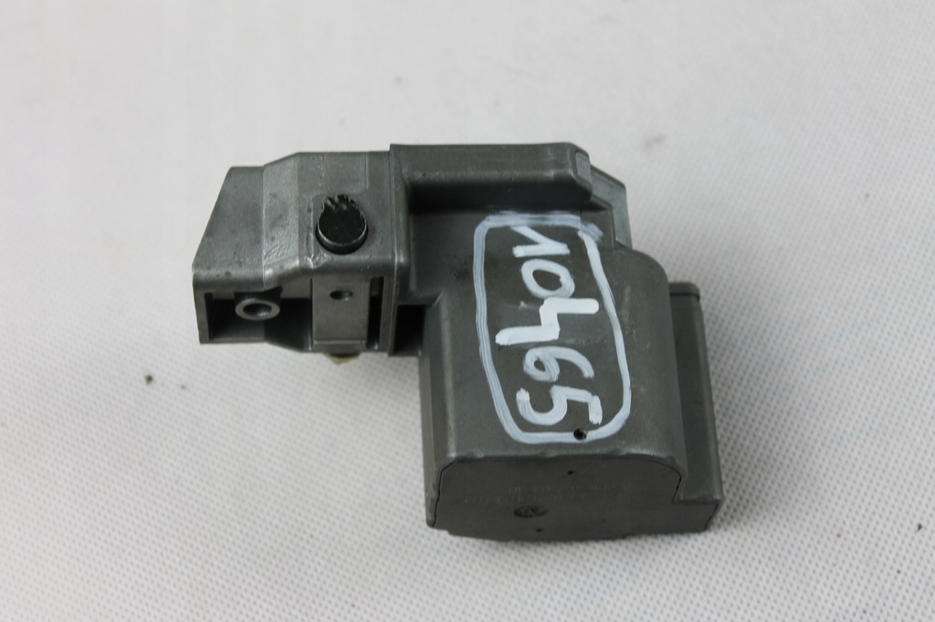 фото №5, Блокировка засов колонки руля mercedes w210 e-klasa w208 w202