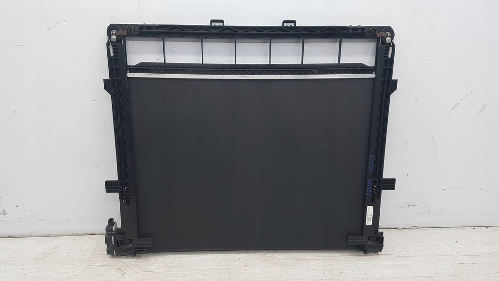 фото №1, Vw id3 id5 шторка жалюзи