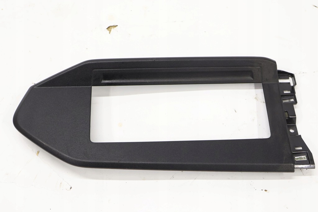 фото №1, Vw caddy рамка радіо 2k8858069d