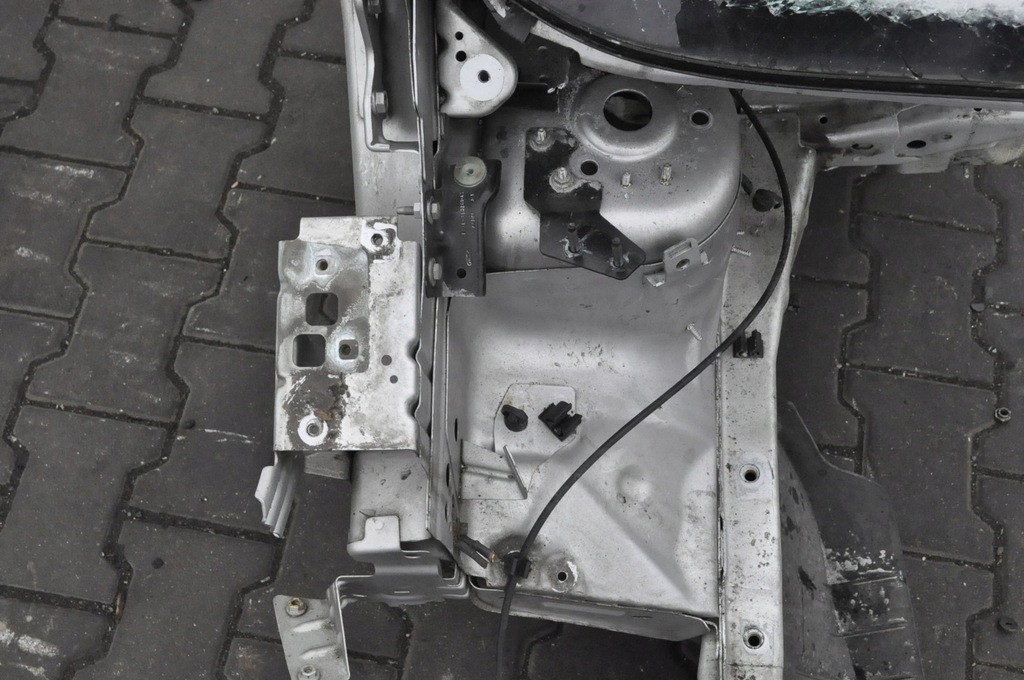 фото №8, Ford transit courier четверть лонжерон правая перед