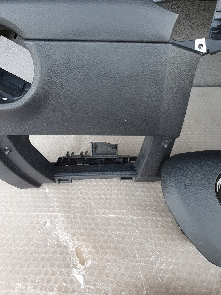 фото №4, Skoda octavia iii 3 приборная панель консоль подушка безопасности ремни