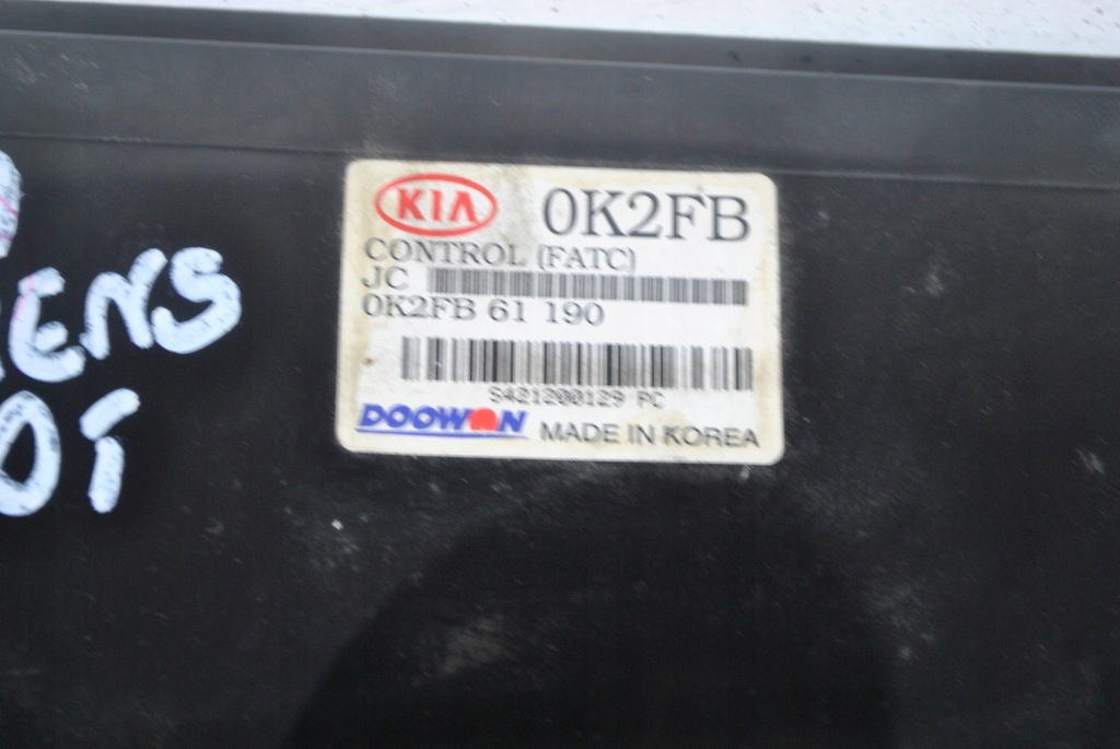 фото №7, Панель управление вентиляция kia carens ii ok2fb61190