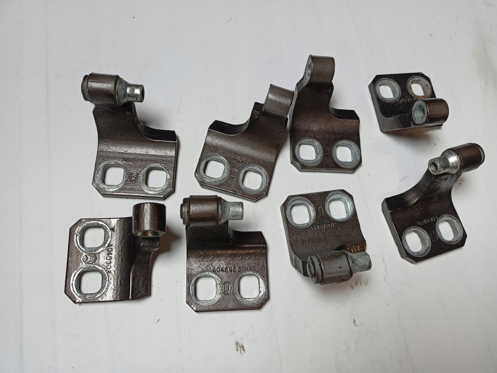 фото №1, Maserati ghibli 14+ петля дверь перед задняя