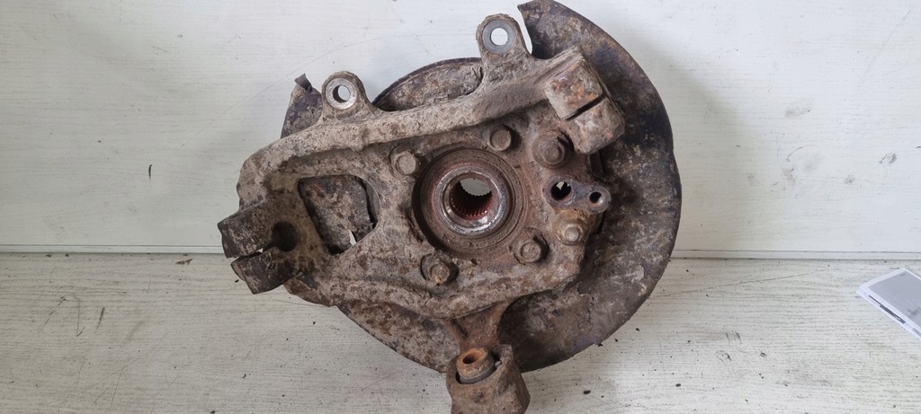 фото №5, Ступиця задня navara d40 pathfinder 2.5 dci 2009 rok