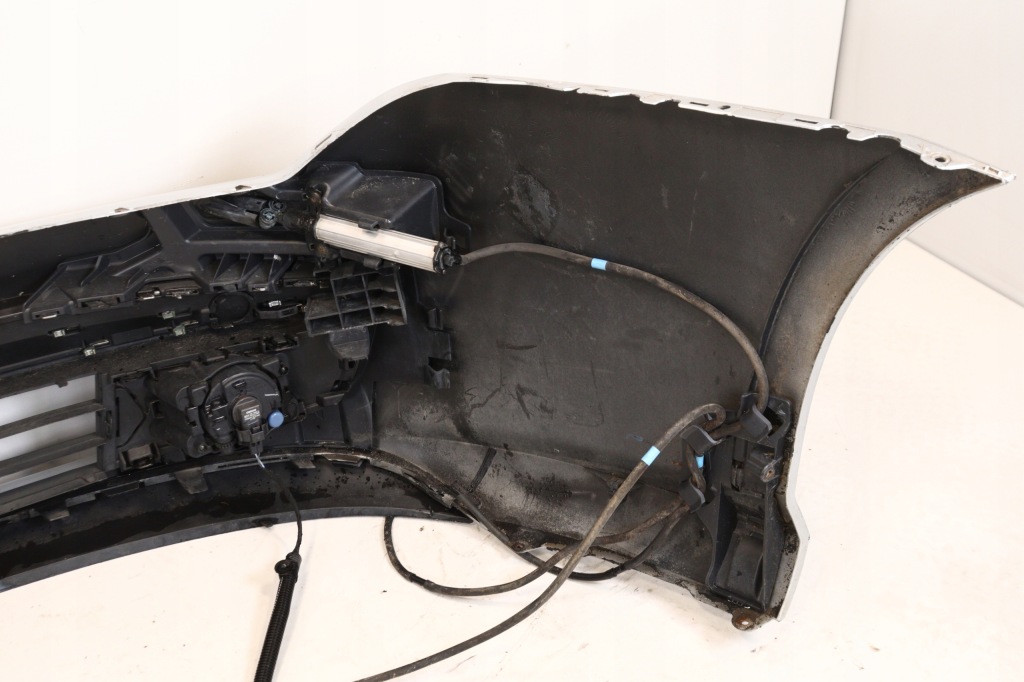 фото №11, Бампер передний перед renault laguna iii 07- оригинал омыватель ксенон