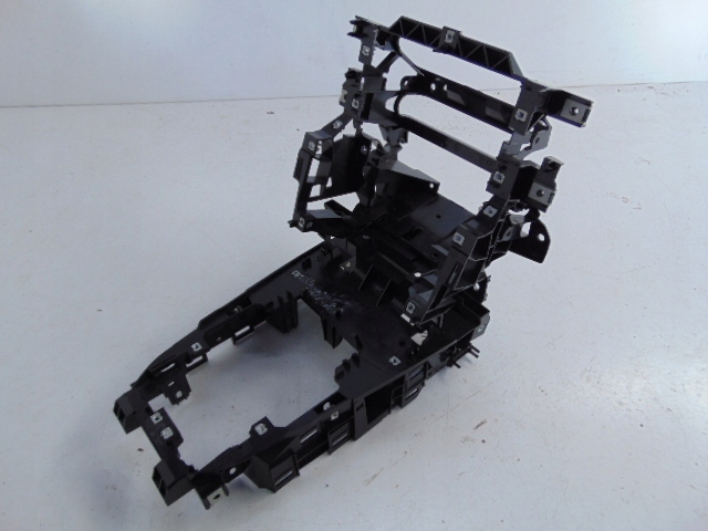 фото №1, Рамка радио каркас консоли jaguar f-type