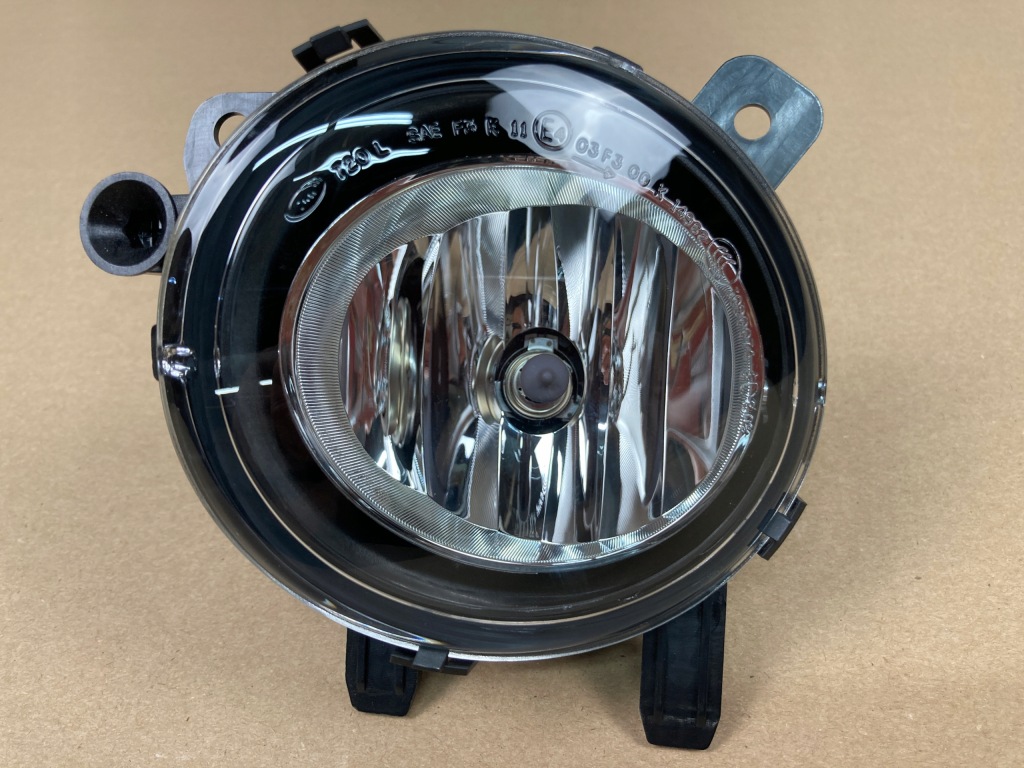 фото №1, Фара противотуманный bmw оригинальный номер 7248911