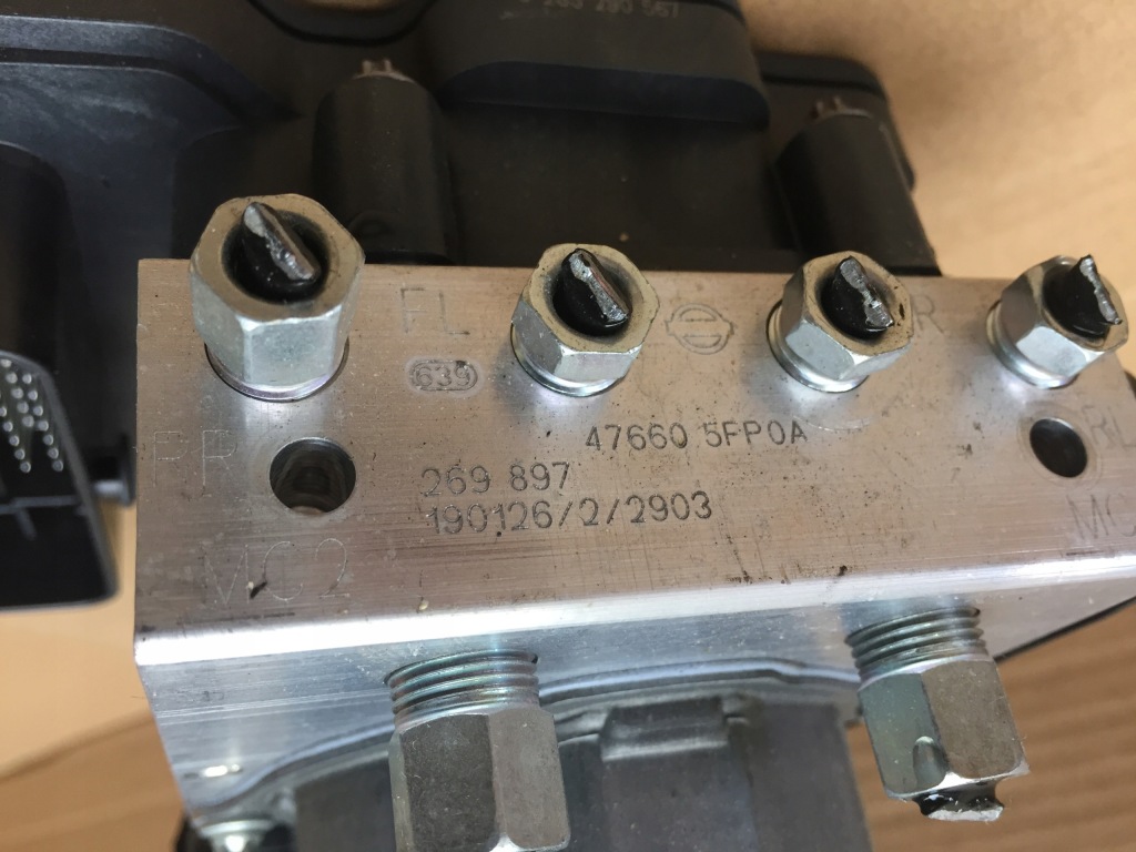 фото №3, Micra k14 насос блок керування abs