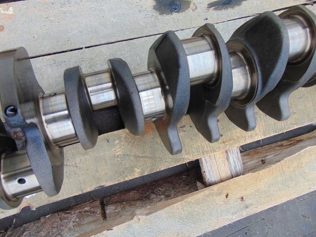 Volvo fl6 220 03r wał колінчастий Київ