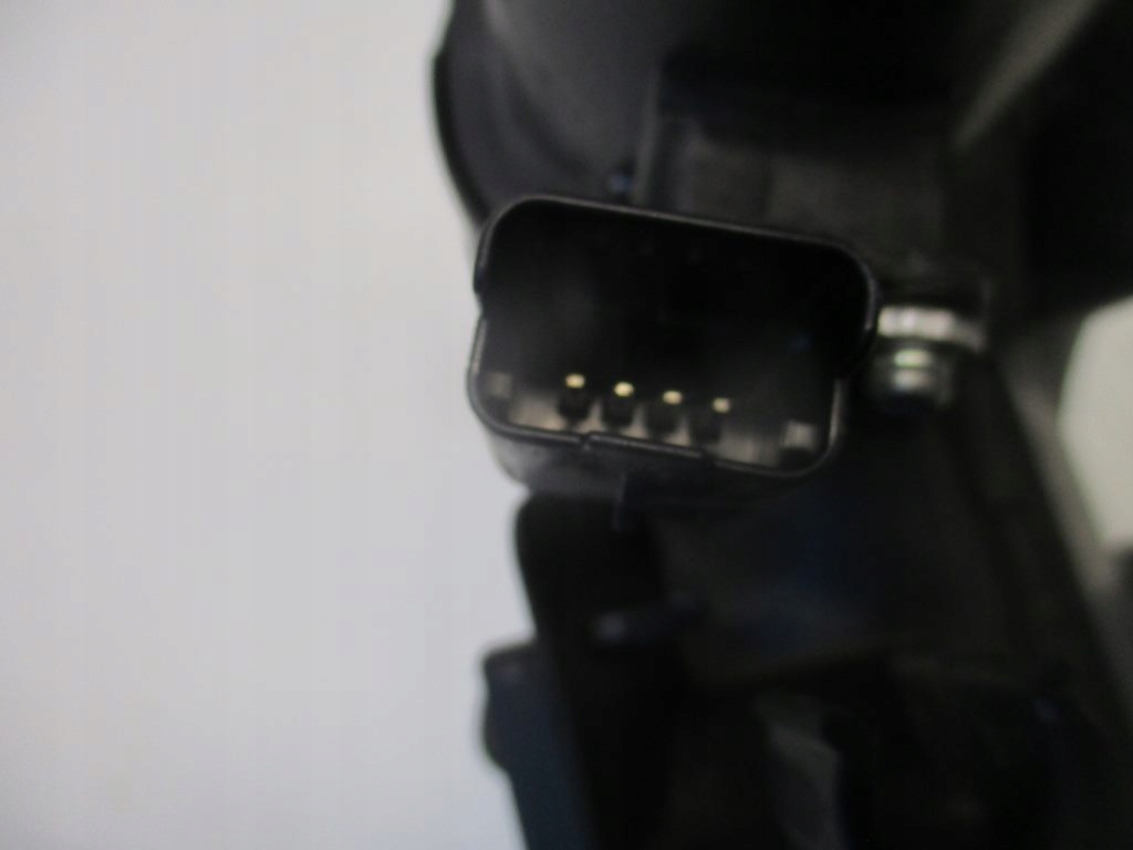 фото №7, Корпус фильтра воздуха расходомер c3 ii 1.6