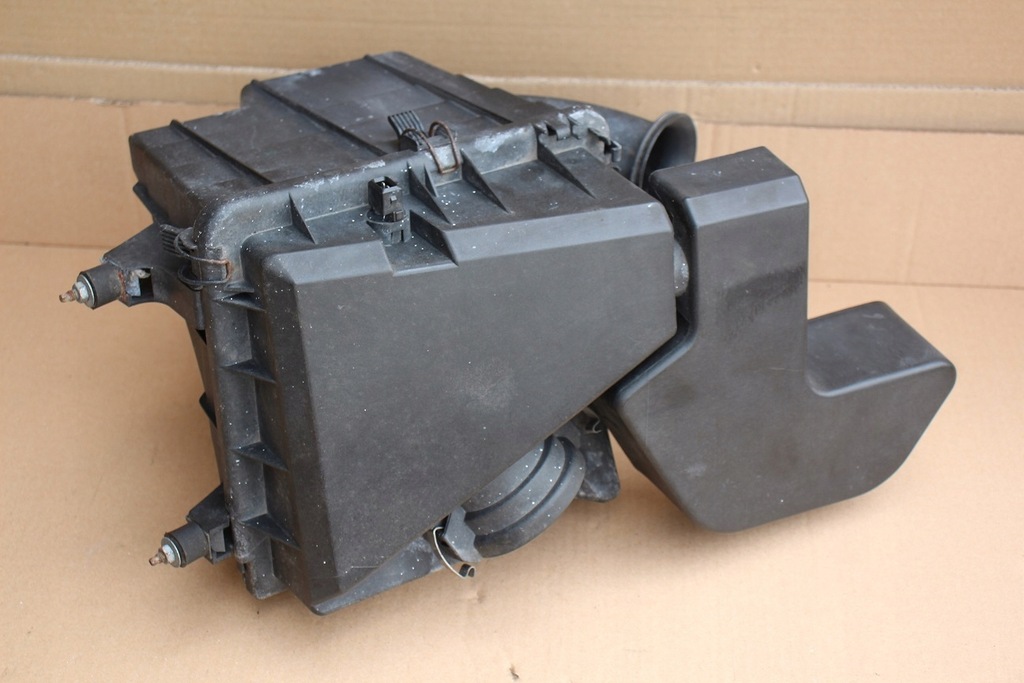 фото №5, Корпус фильтра воздуха bmw z3 m44 1.8is 1743314