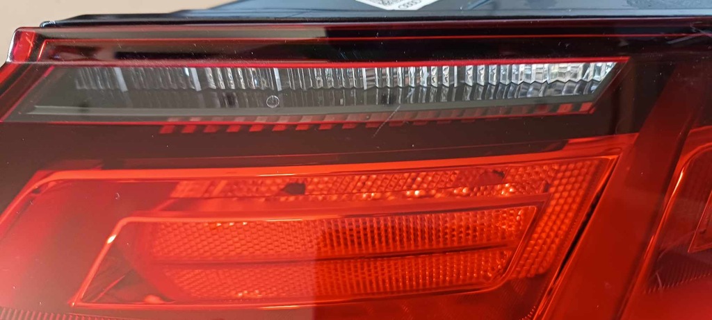 фото №9, Audi tt tt rs лампа задня led ліва права nowa 8s0945095g 8s0945096g