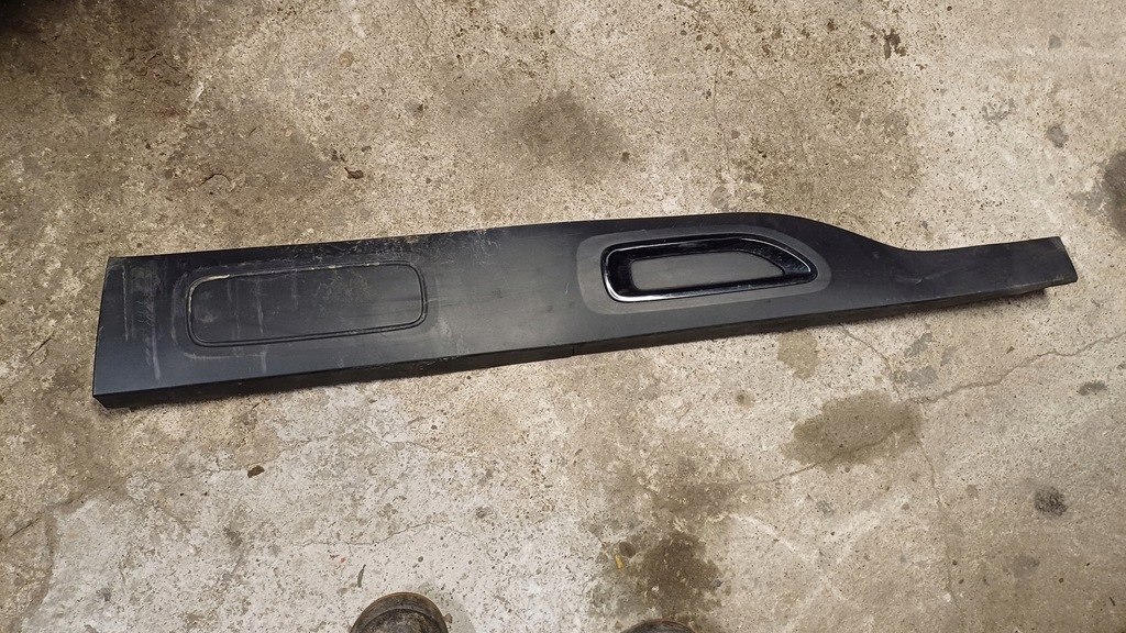 фото №1, Citroen c4 cactus lift молдинг дверь правая передняя 9823415577