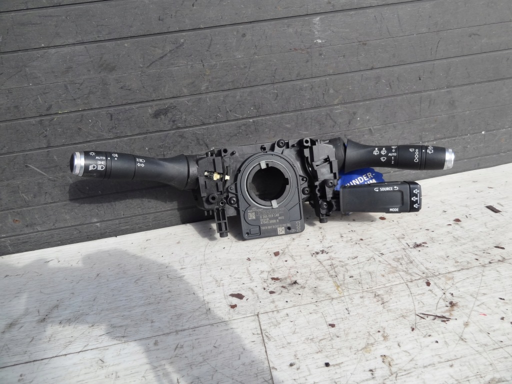 фото №1, Renault clio v 2019 перемикач комбінований 255675601r europa оригінал