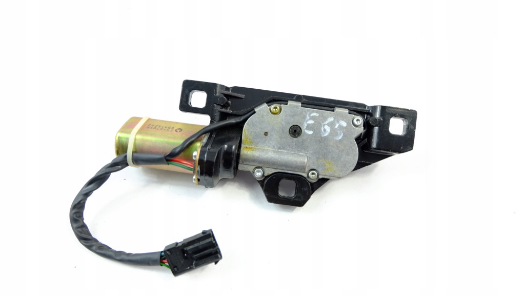 фото №1, Bmw 7 e65 замок засов доводчик крышки багажника 7014872