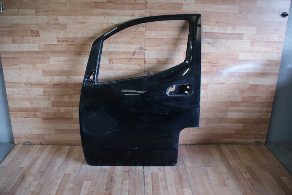 фото №1, Двері лівий перед nissan nv200
