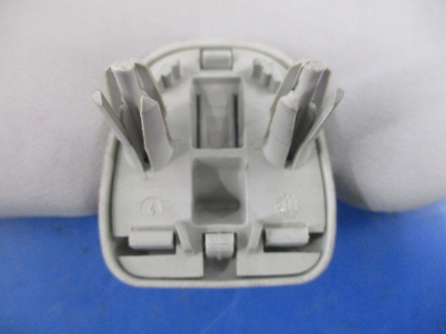 фото №4, Peugeot 207 защита солнцезащитная правая+ кронштейн