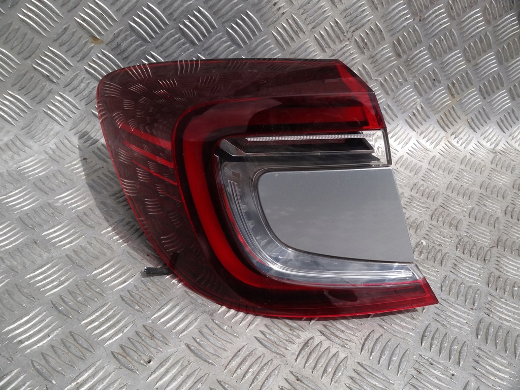 фото №1, Renault captur ii 2022 дверь задние левая полный оригинал