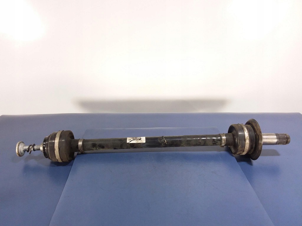фото №1, Bmw 7 g11 g12 730d привідний вал ліва задня 8639465