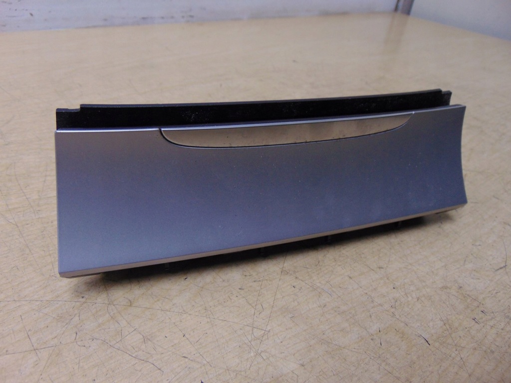 фото №5, Попільничка vw passat cc 3c0863284g