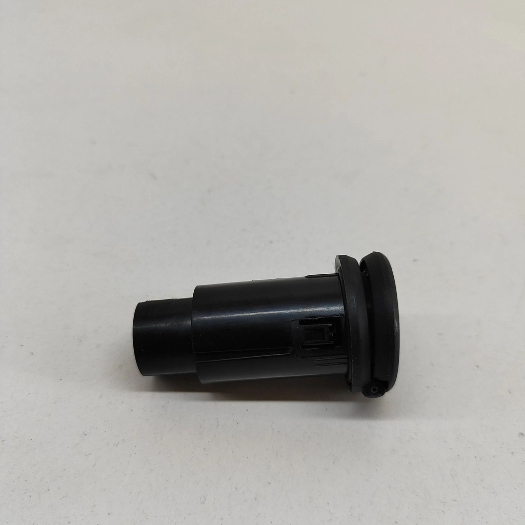 фото №2, Land rover range rover sport l494 2018 разъём / соединитель usb