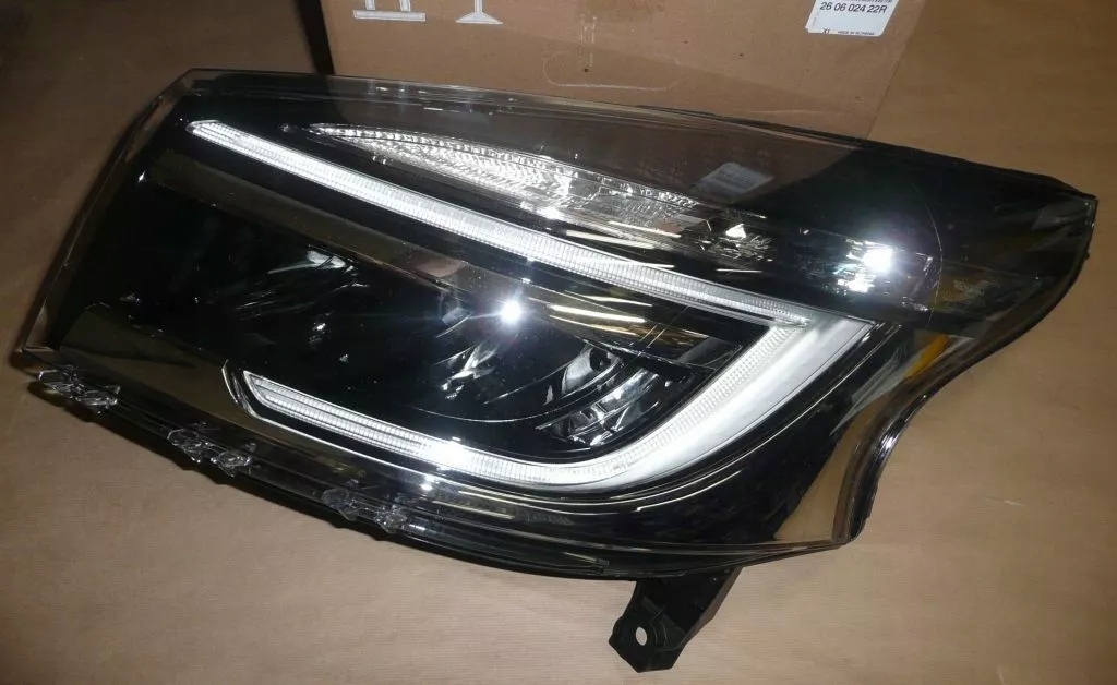 фото №1, Фара renault trafic iii перед лівий 260602422r