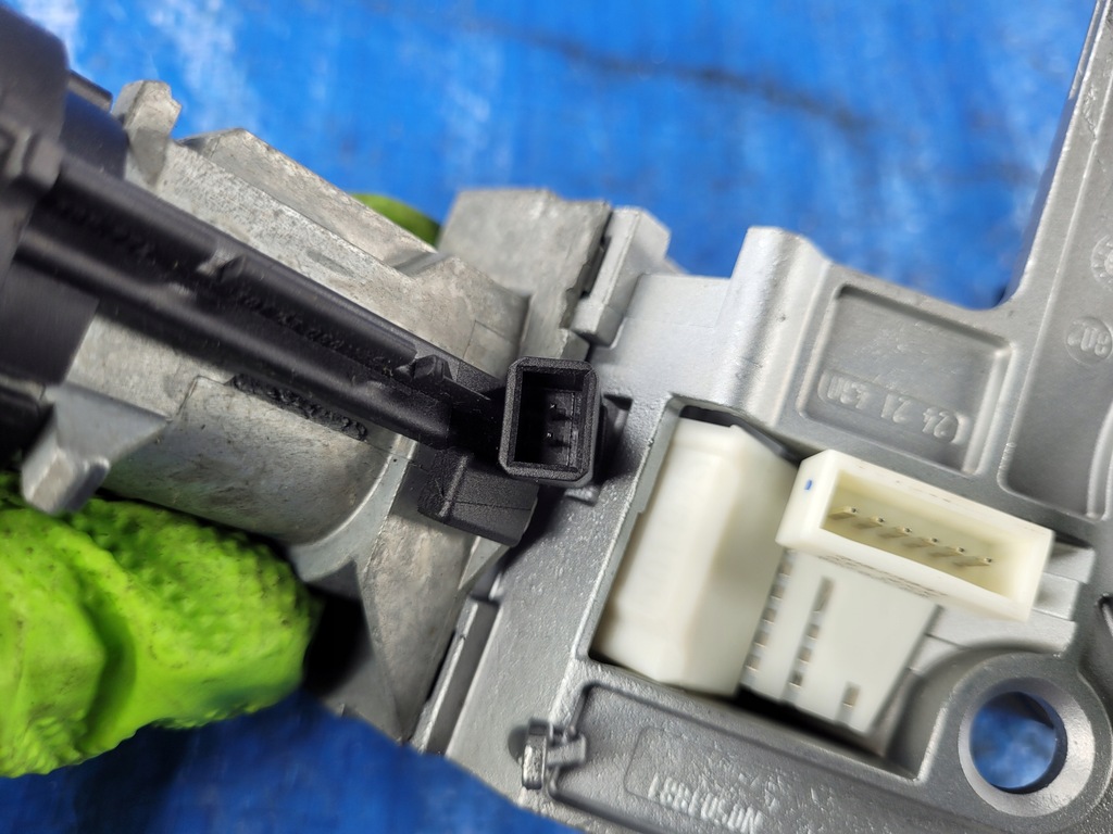 фото №7, Opel-części | astra h zafira b корпус замок зажигания ключ europa 2421430