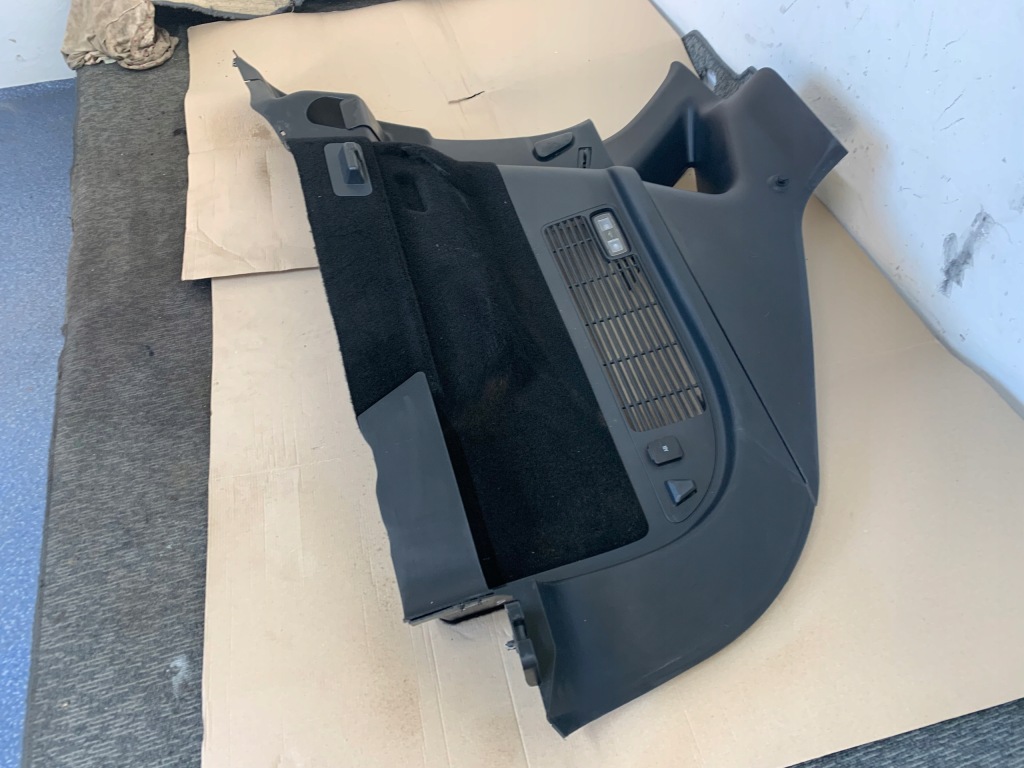 фото №6, Ford mustang mach-e 21r rwd обшивка оббивка багажника правий задня задня