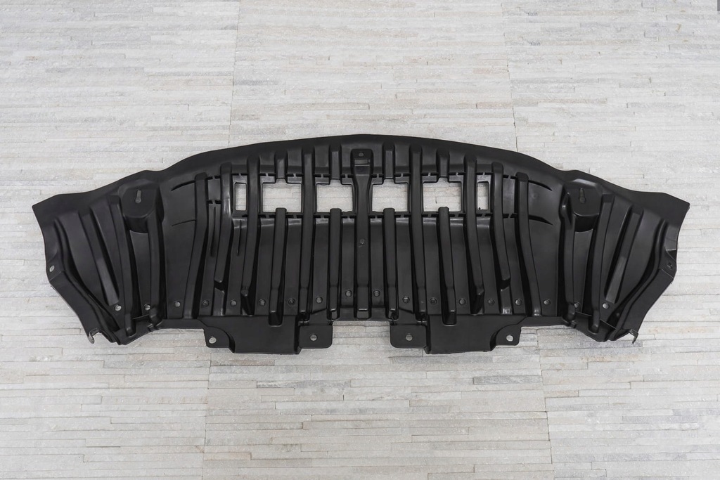 фото №8, Mercedes c-class w205 14-21 4matic захист бампера a2055200700 + болти