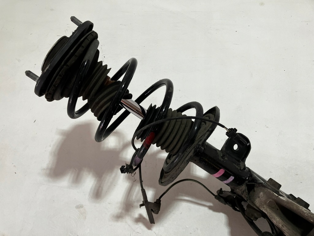 фото №4, Prius iii mcperson поворотный кулак амортизатор правая