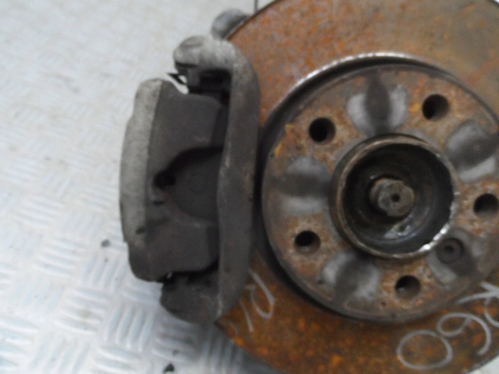 фото №2, Поворотный кулак амортизатор левый перед mini r60 r61 kpl