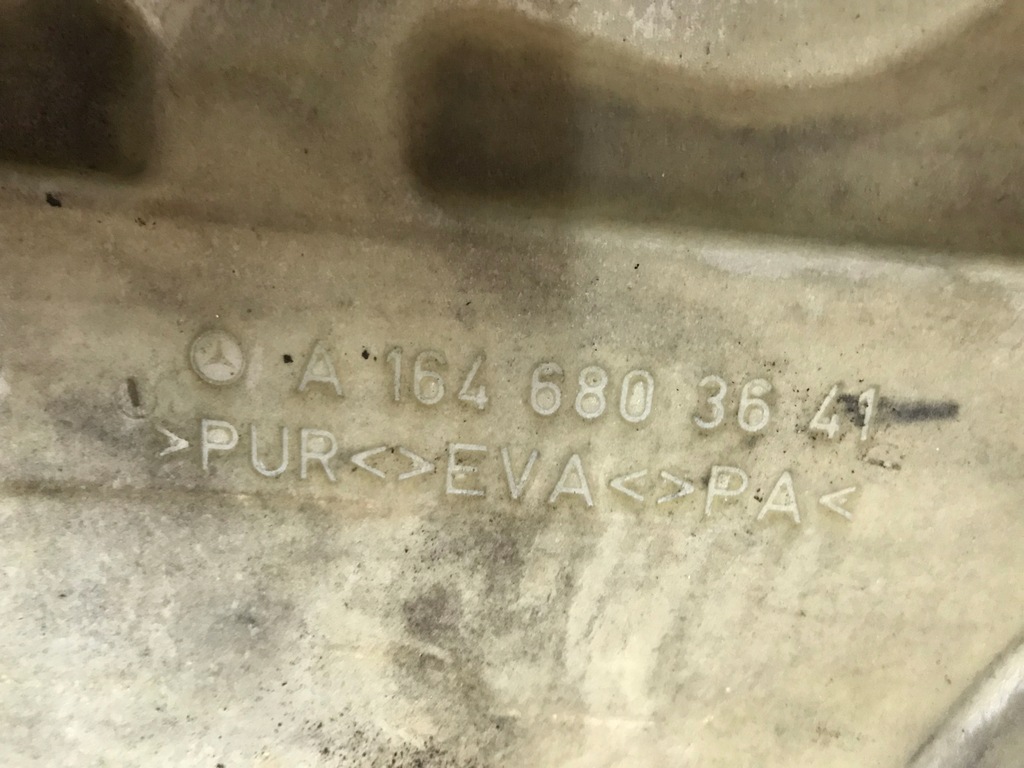 фото №8, Gl x164 коврик обшивка водителя пассажира перед задняя комплект europa чёрные