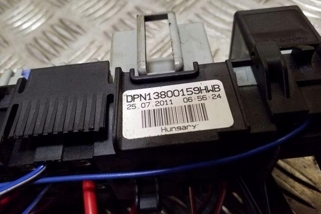 фото №7, Коробка предохранителей volvo s60 i dpn13800159hwb 2.0l бензиновый 132kw 2011