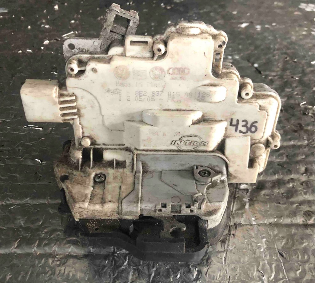 фото №1, Замок дверь левый перед audi a4 b7 8e2837015aa