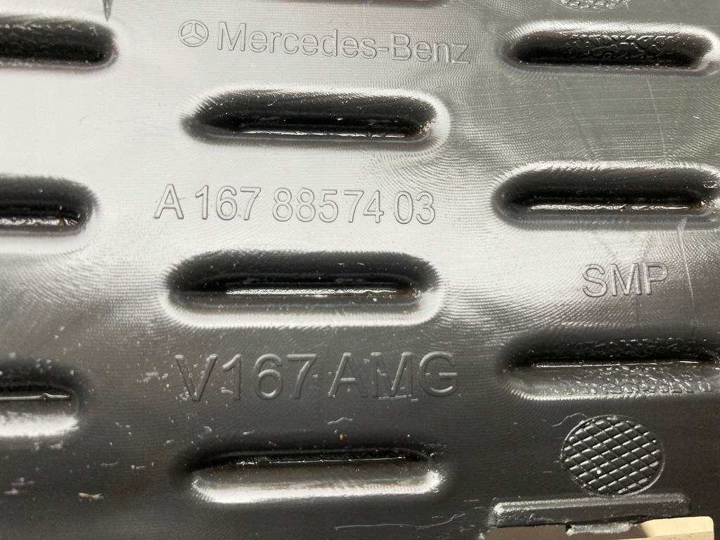 фото №15, Mercedes gle v167 amg решётка бампера левая orgi.