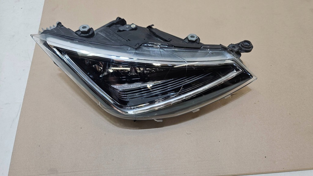 фото №7, Лампа перед передняя правая seat ibiza v arona led 5f1941008e