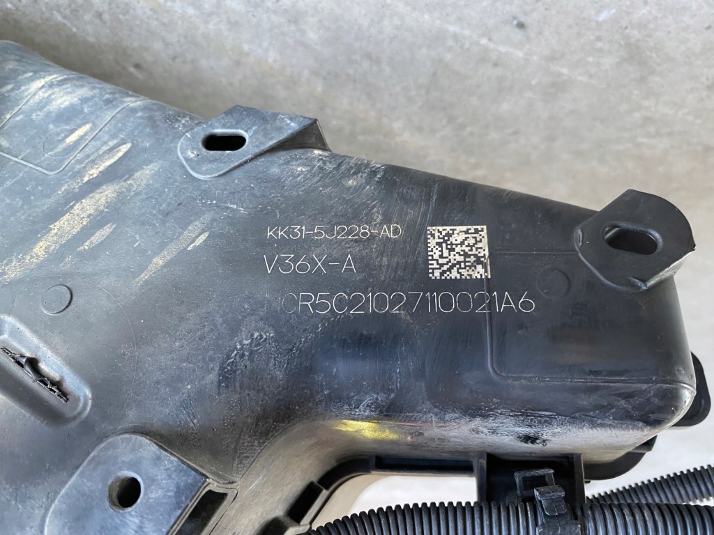 Купити Бак насос adblue ford transit mk8 21r kk31-5j228-ad