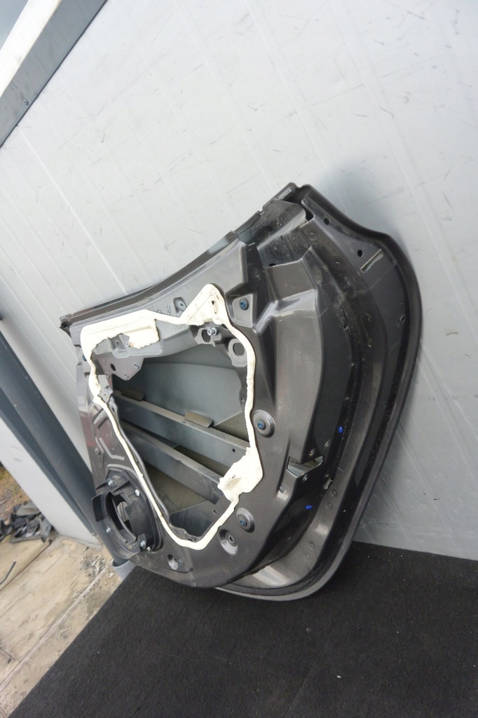 фото №10, Maserati ghibli quattroporte дверь правое задняя 571