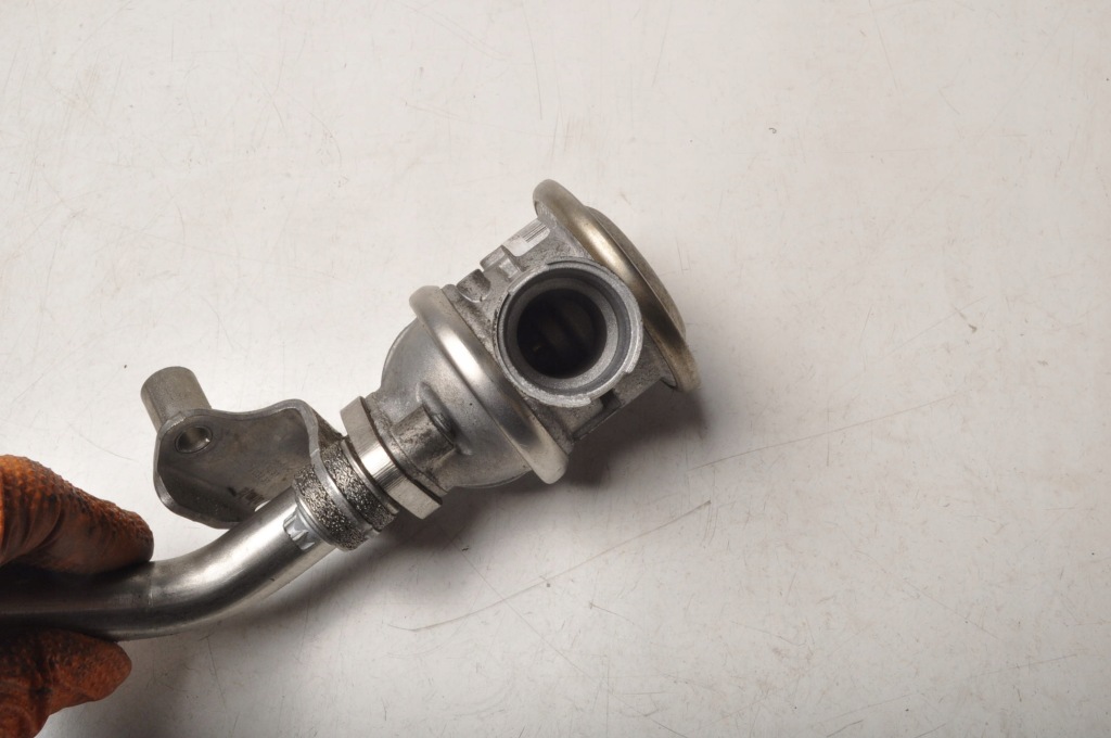 Porsche macan 3.6 клапан egr 99711320371 94611313231 Недорого