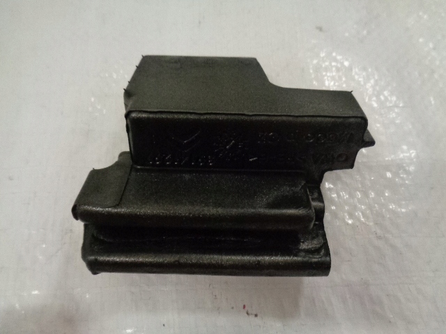 фото №1, Citroen c3 aircross пена губка заглушка шумоизоляция жабо правое nowe