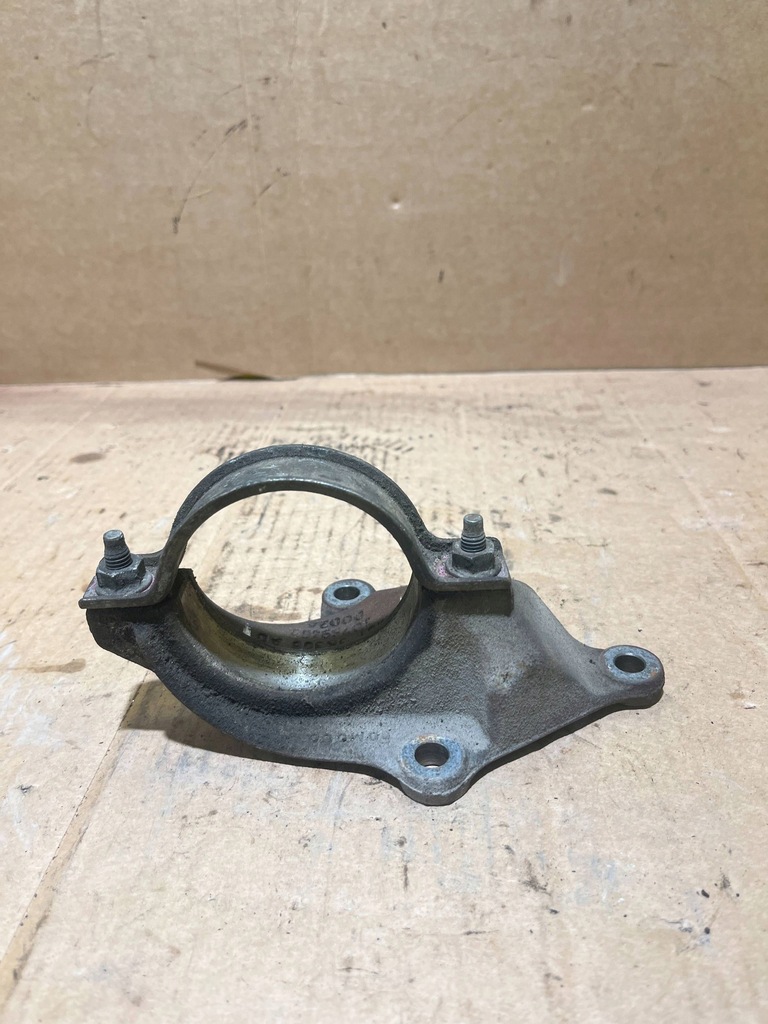 фото №1, Volvo s40 кронштейн підпора піввісь